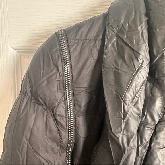 Mackage Black down jacket zip off sleeves convert to vest medium coat - Picture 3 of 12